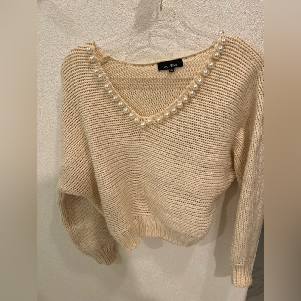 Pearl sweater